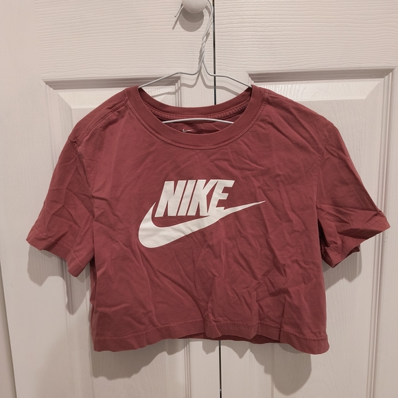 Nike Women's Rose Crop Top - Picture 1 of 4